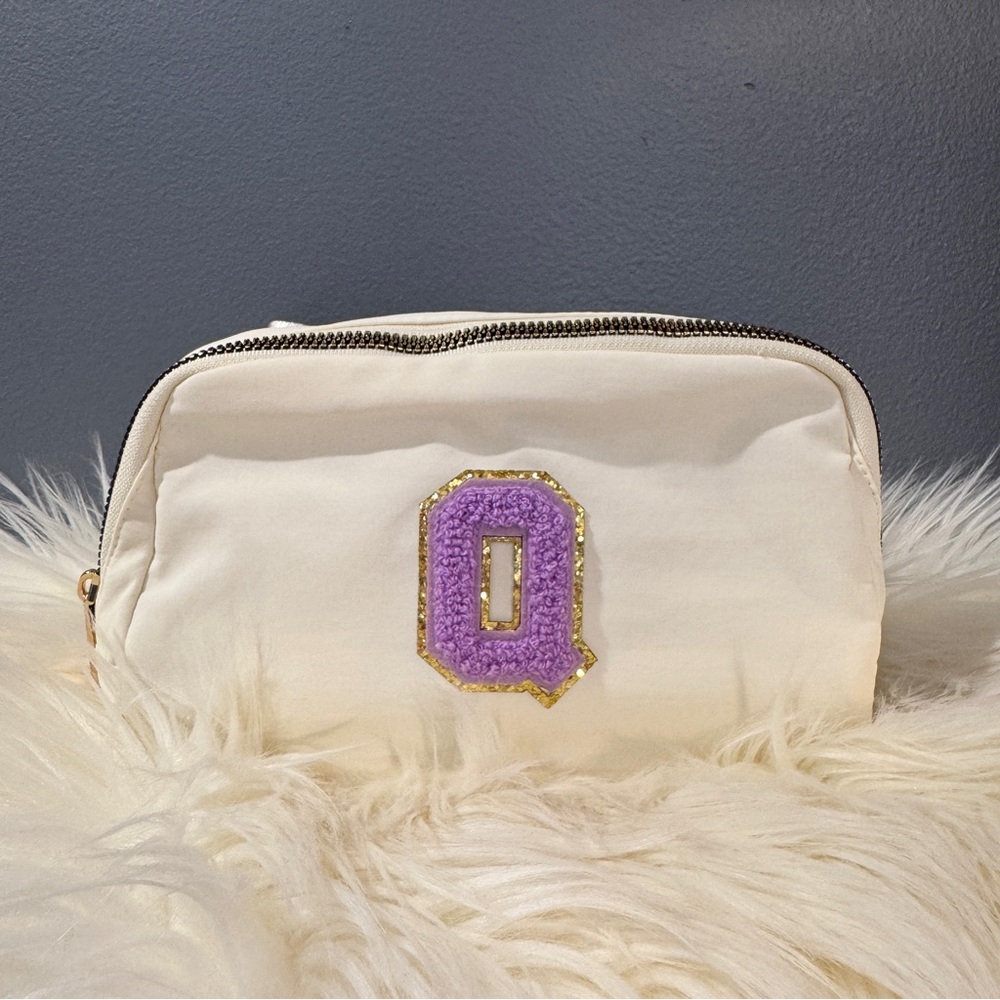 Q Monogram Initial Fanny Pack Crossbody Belt Bag Purse Glittery Monogram Initial